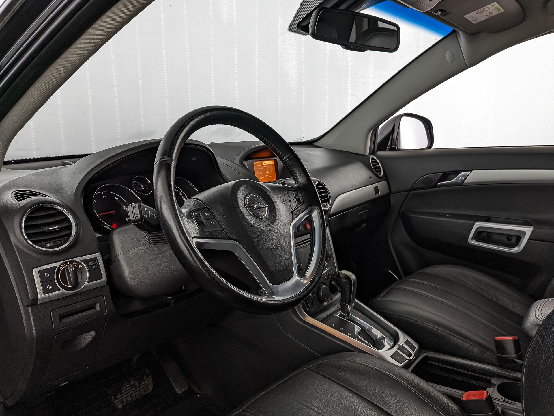 Opel Antara