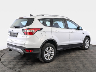 фото Ford Kuga II 2018