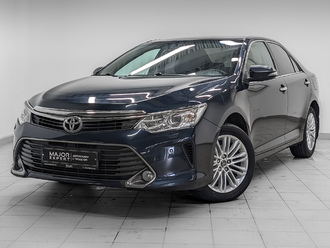 фото Toyota Camry VII 2015