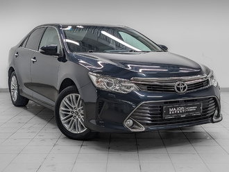 фото Toyota Camry VII 2015