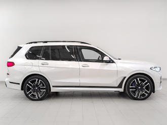 фото BMW X7 (G07) 2020