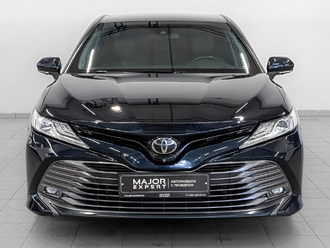 фото Toyota Camry VIII 2019