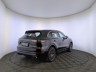 фото Porsche Cayenne III 2021