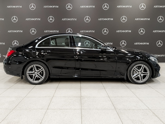 фото Mercedes-Benz C (W/S205) 2020