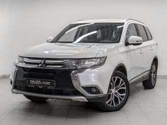 фото Mitsubishi Outlander III 2018