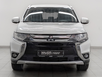 фото Mitsubishi Outlander III 2018