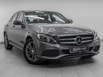 фото Mercedes-Benz C (W/S205) 2017