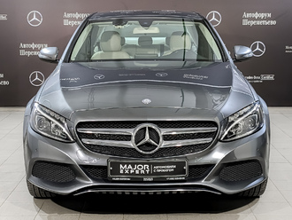 фото Mercedes-Benz C (W/S205) 2017