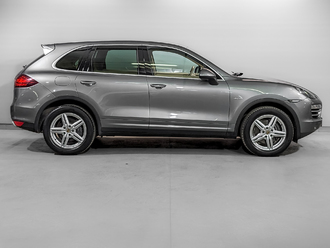 фото Porsche Cayenne II 2014