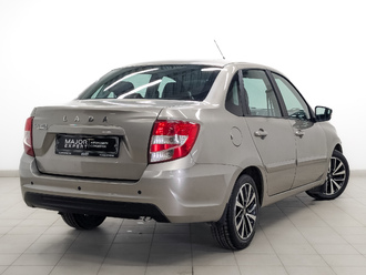 фото Lada Granta II 2022
