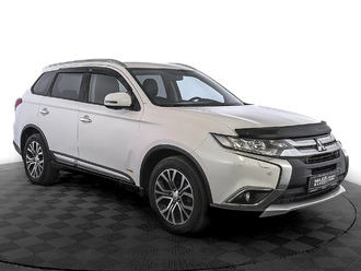 фото Mitsubishi Outlander III 2018