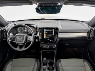 фото Volvo XC40 2021 с пробегом