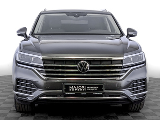 фото Volkswagen Touareg III 2021