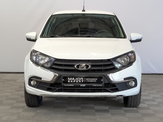 фото Lada Granta II 2019