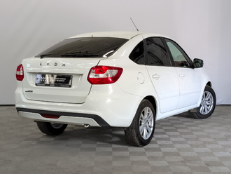 фото Lada Granta II 2019