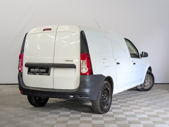 фото Lada Largus 2019