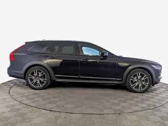 фото Volvo V90 CC 2019