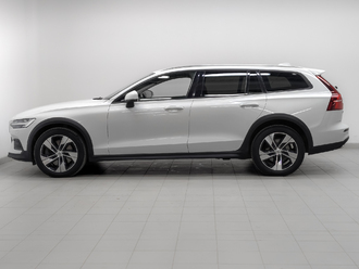 фото Volvo V60 Cross Country 2020 с пробегом
