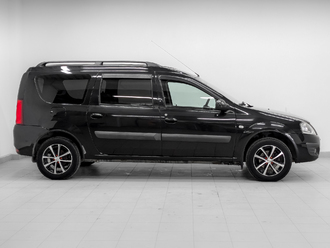 фото Lada Largus 2018