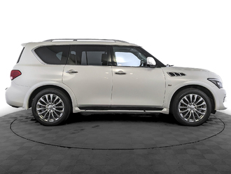 фото Infiniti QX80 2016