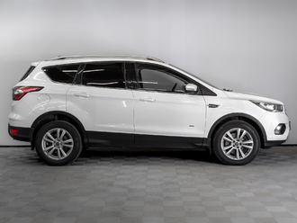 фото Ford Kuga II 2017