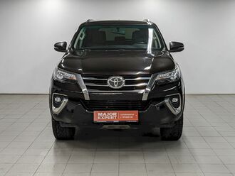 фото Toyota Fortuner II 2019