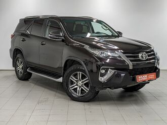 фото Toyota Fortuner II 2019
