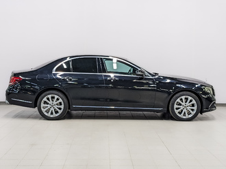 фото Mercedes-Benz E (W/S213) 2019
