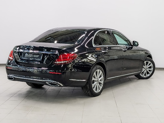фото Mercedes-Benz E (W/S213) 2019
