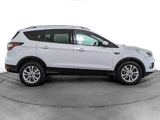 фото Ford Kuga II 2017