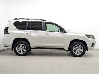 фото Toyota Land Cruiser Prado 150 2021
