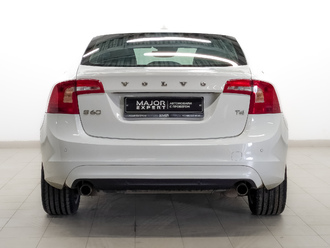 фото Volvo S60 2015 с пробегом