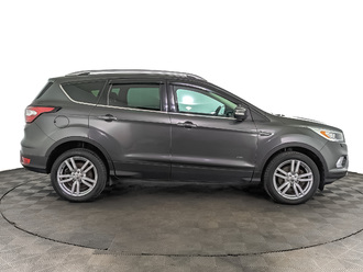фото Ford Kuga II 2017