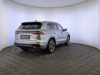 фото Geely Monjaro 2024
