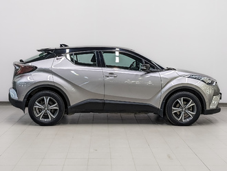 фото Toyota C-HR 2018