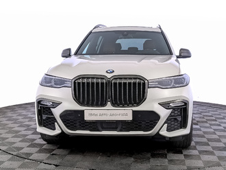 фото BMW X7 (G07) 2021