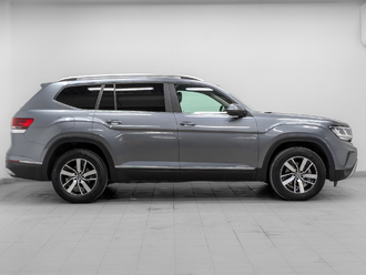 фото Volkswagen Teramont I 2021