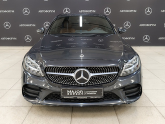 фото Mercedes-Benz C (W/S205) 2020