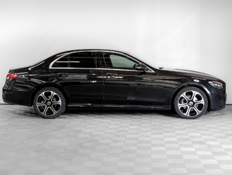 фото Mercedes-Benz E (W/S213) 2022