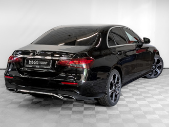 фото Mercedes-Benz E (W/S213) 2022