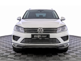 фото Volkswagen Touareg II 2016