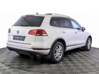 фото Volkswagen Touareg II 2016