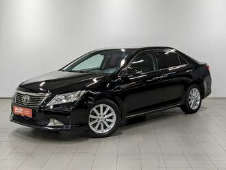 фото Toyota Camry VII 2012