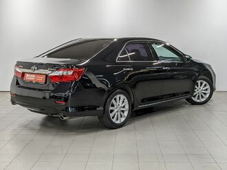 фото Toyota Camry VII 2012