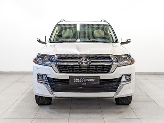 фото Toyota Land Cruiser 200 2021