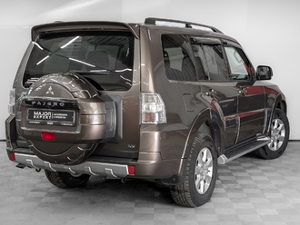 фото Mitsubishi Pajero IV 2012