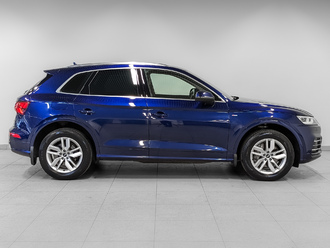 фото Audi Q5 (B9) 2020