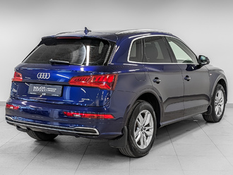 фото Audi Q5 (B9) 2020