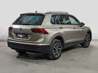 фото Volkswagen Tiguan II 2018