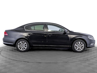 фото Volkswagen Passat B7 2011